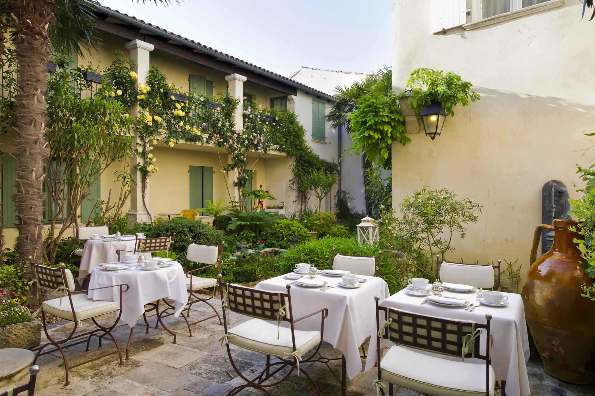 hotel de toiras restaurant