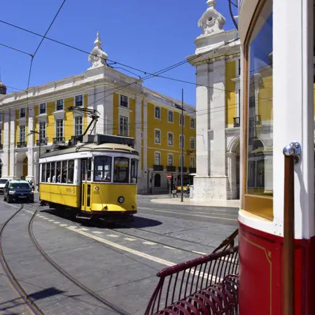 portugal lissabon tram