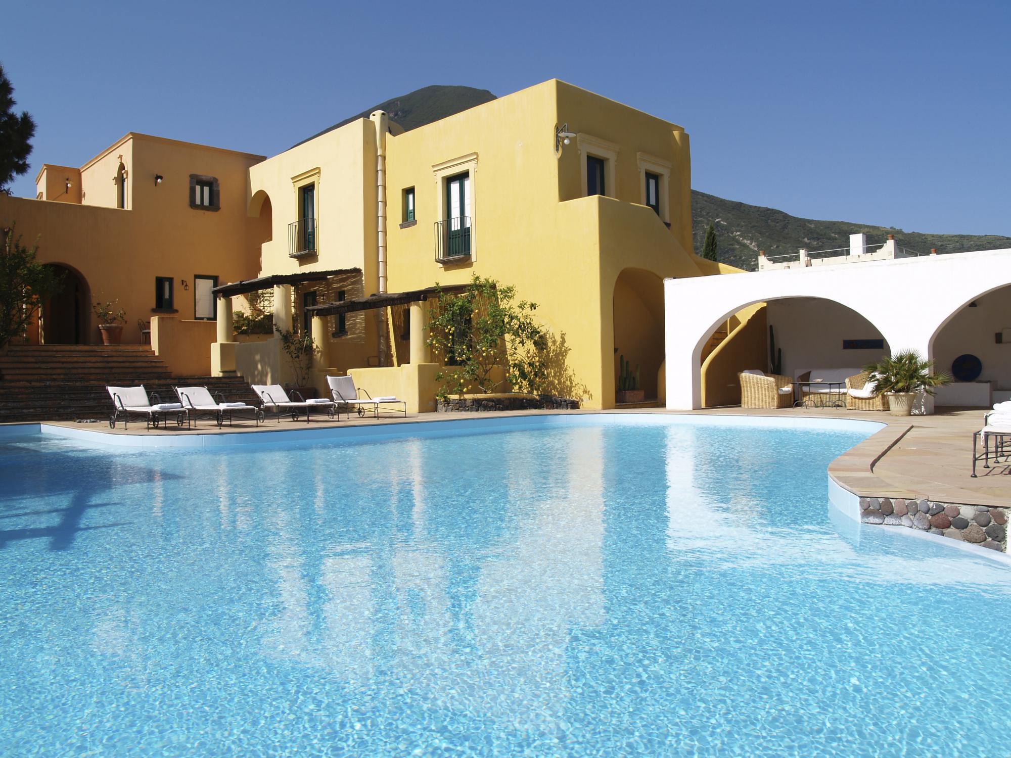 hotel signum zwembad