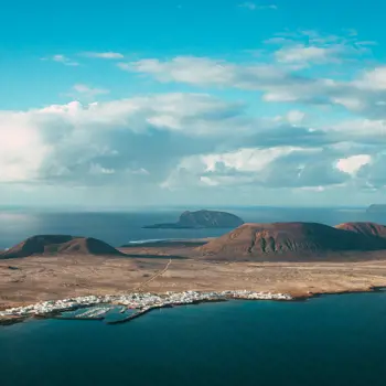 Croisière-boutique le long des îles Canaries