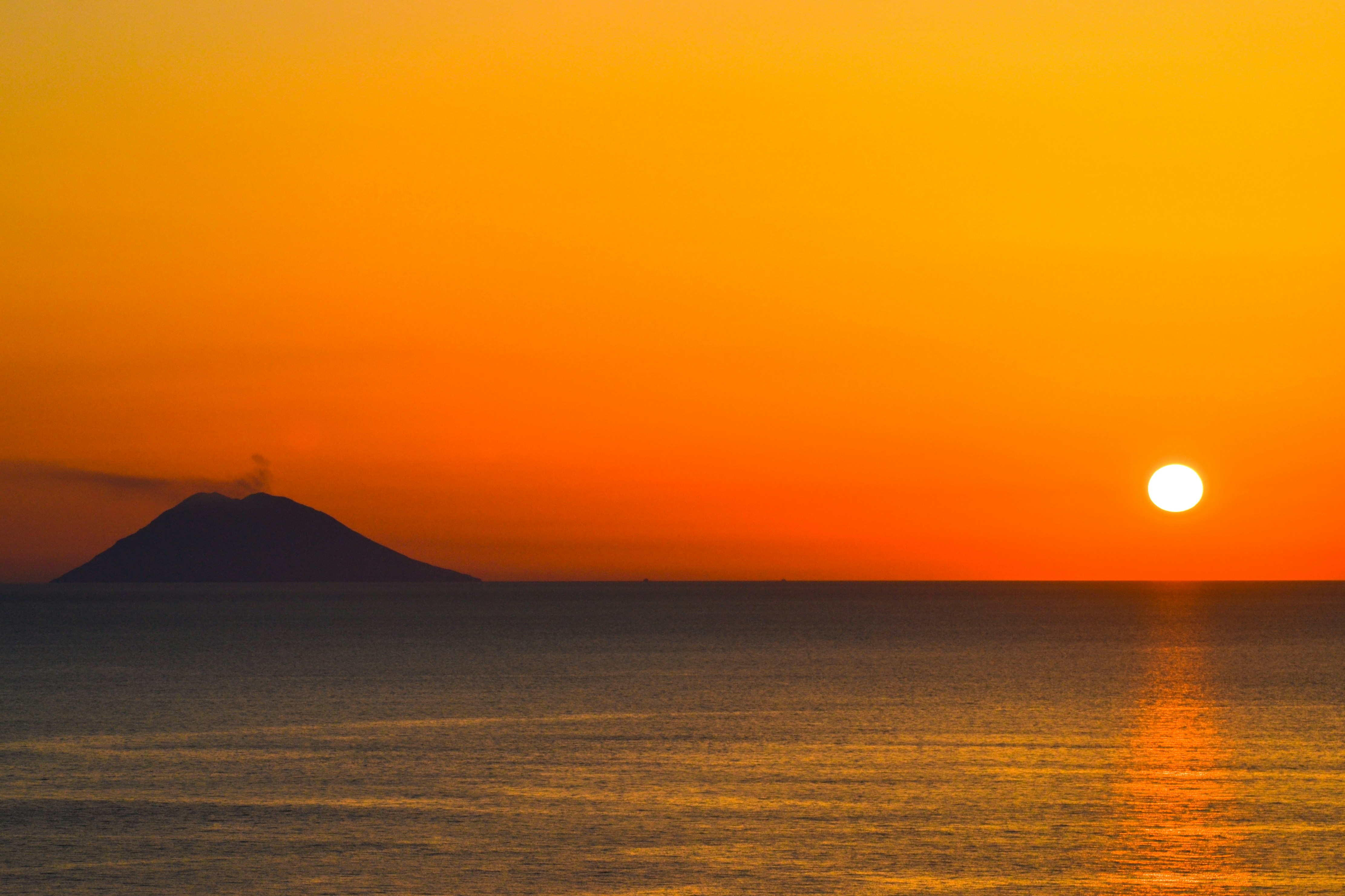 sunset stromboli italy