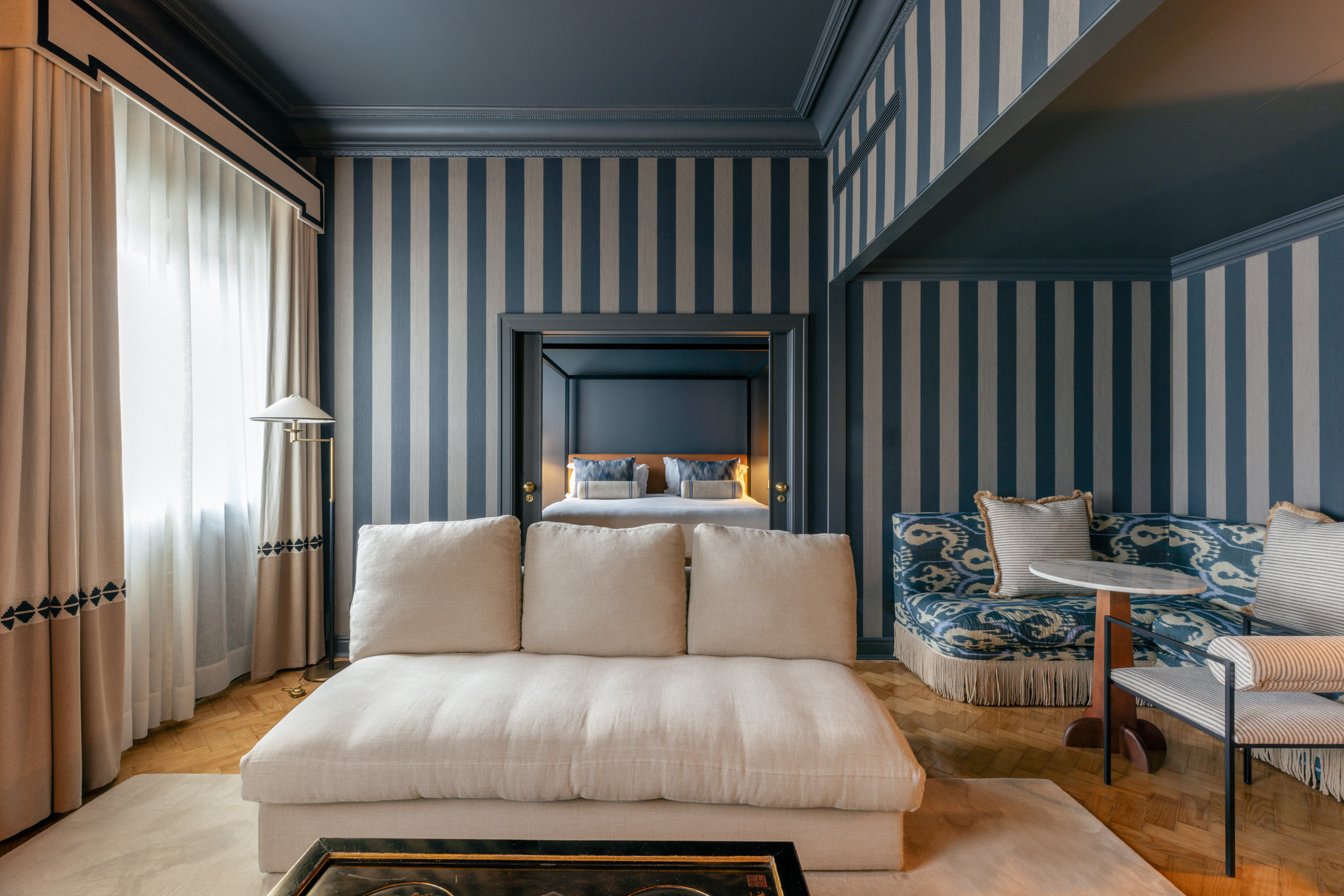 premium suite adamastor 1