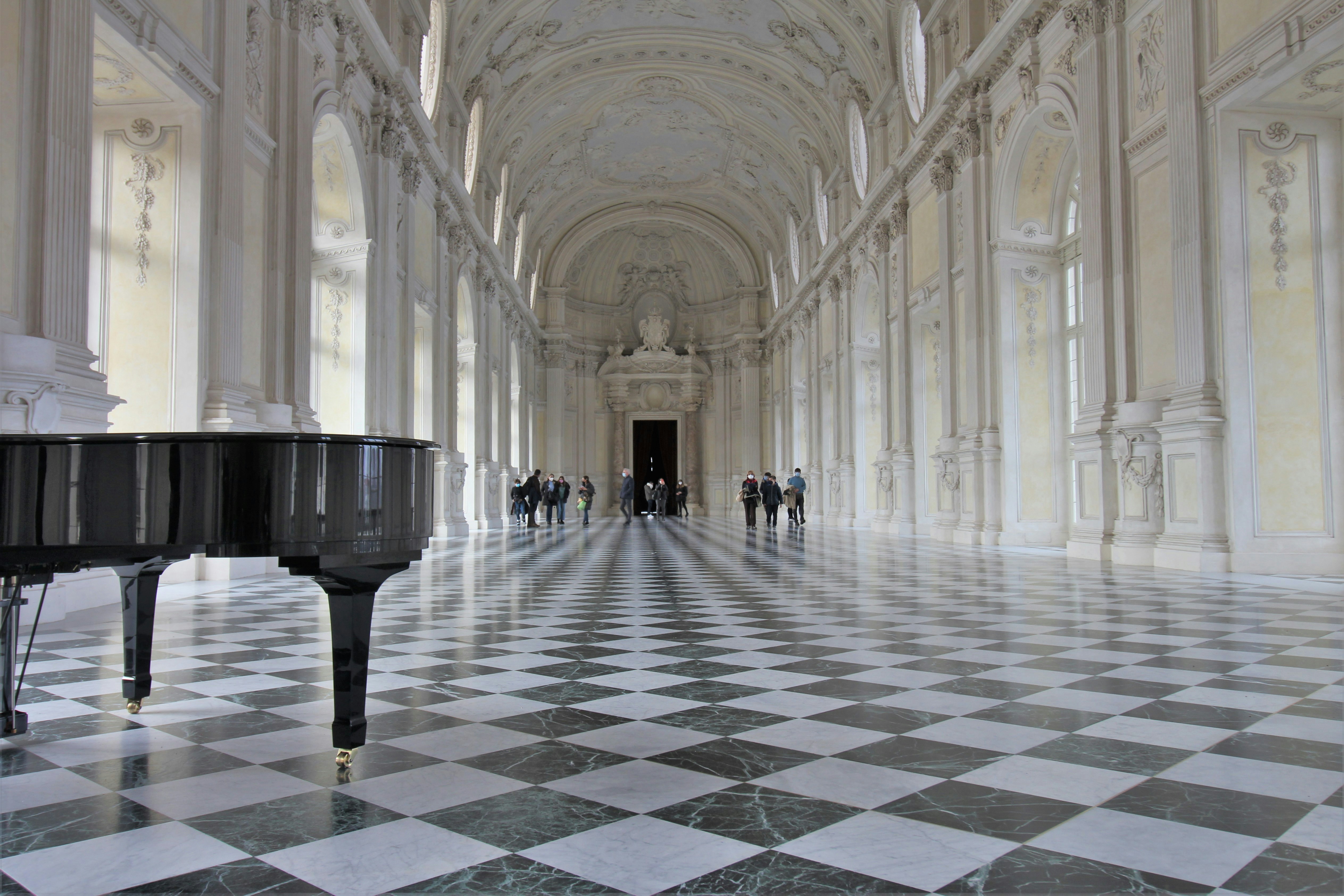 venaria reale to italia