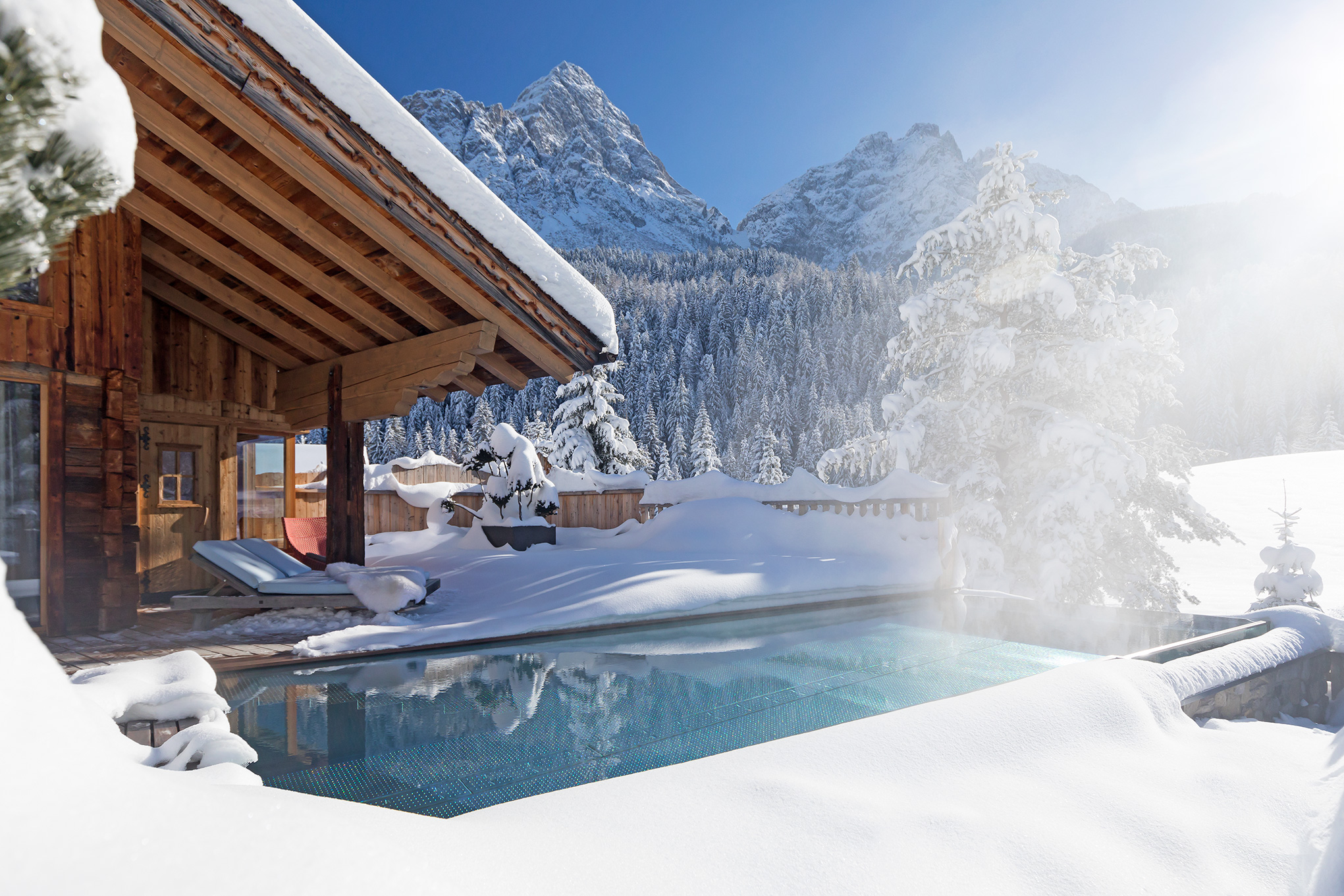 laposch poolvilla luxuschalet winterurlaub tirol