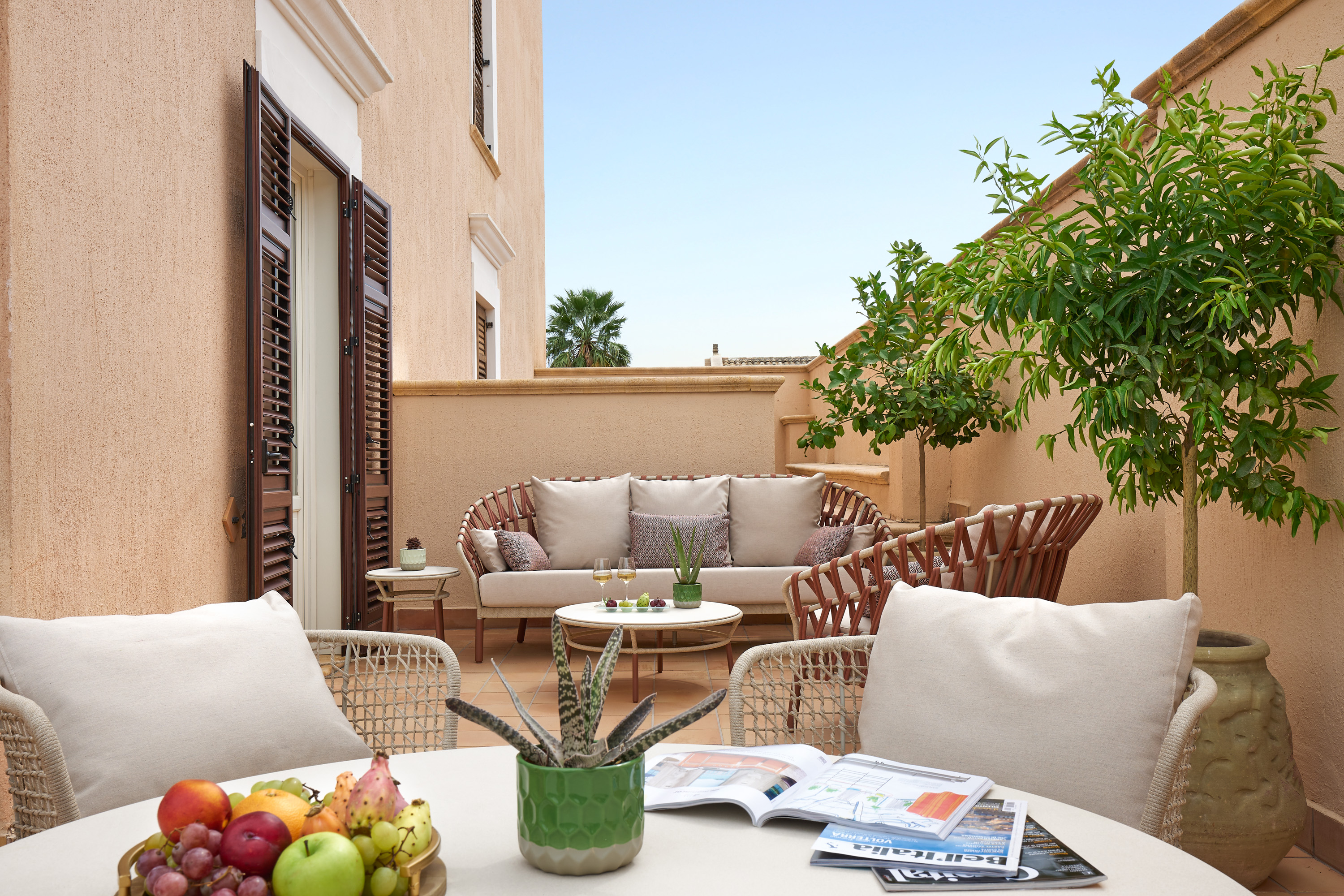 11 suite terrace