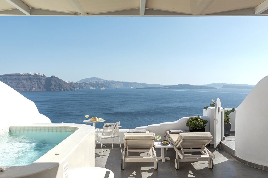 Santorini Secret Suites & Spa