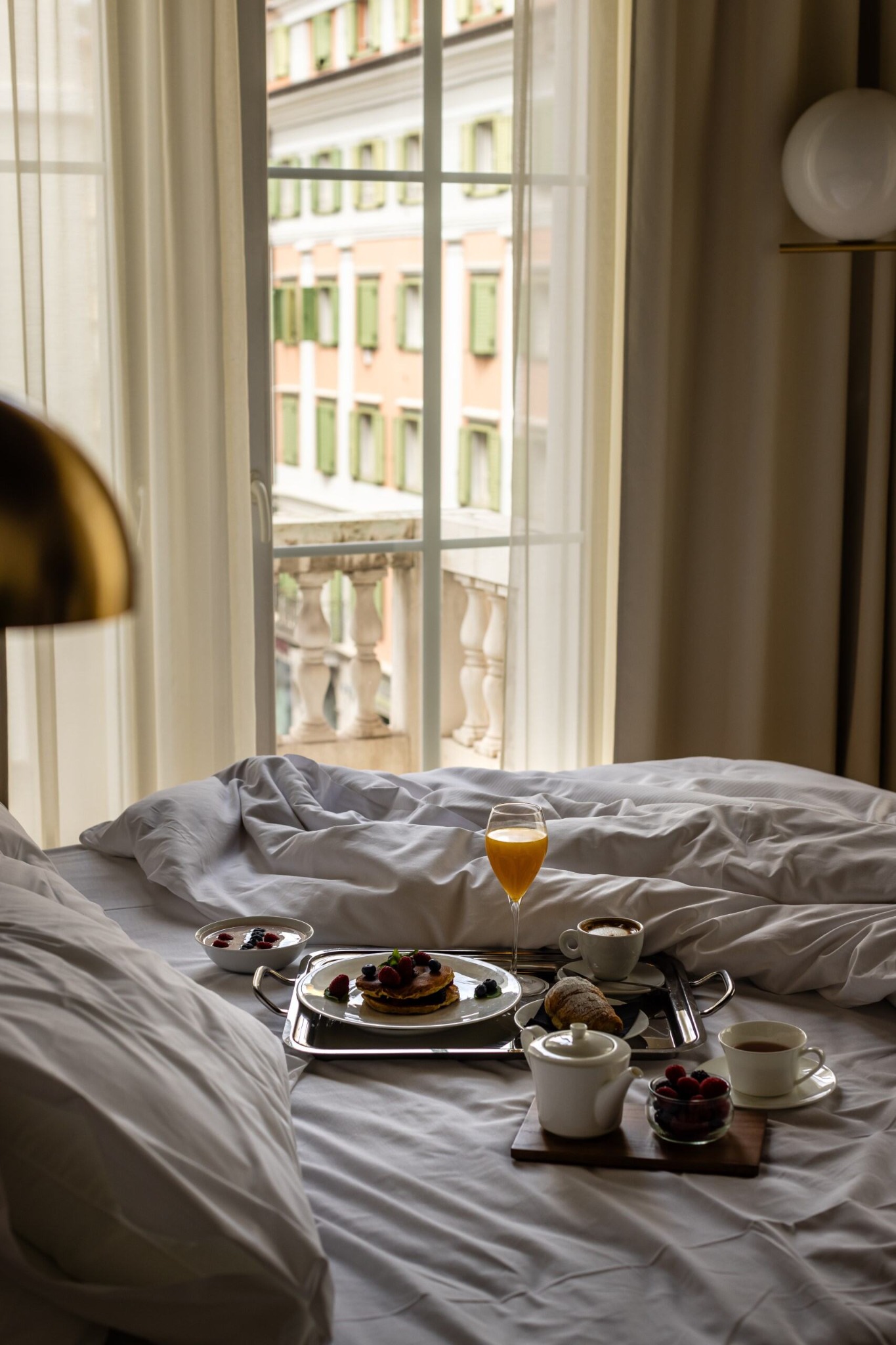continental trieste ontbijt op bed caractere