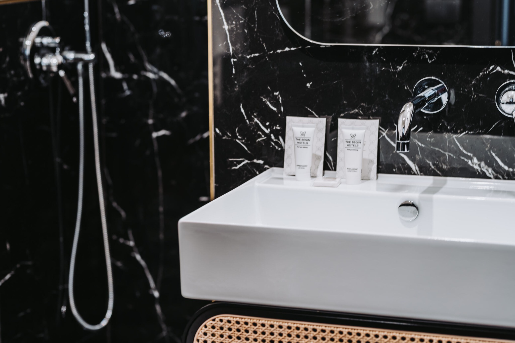 continentale trieste badkamer toiletries caractere