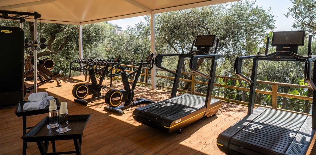 outdoor fitness area