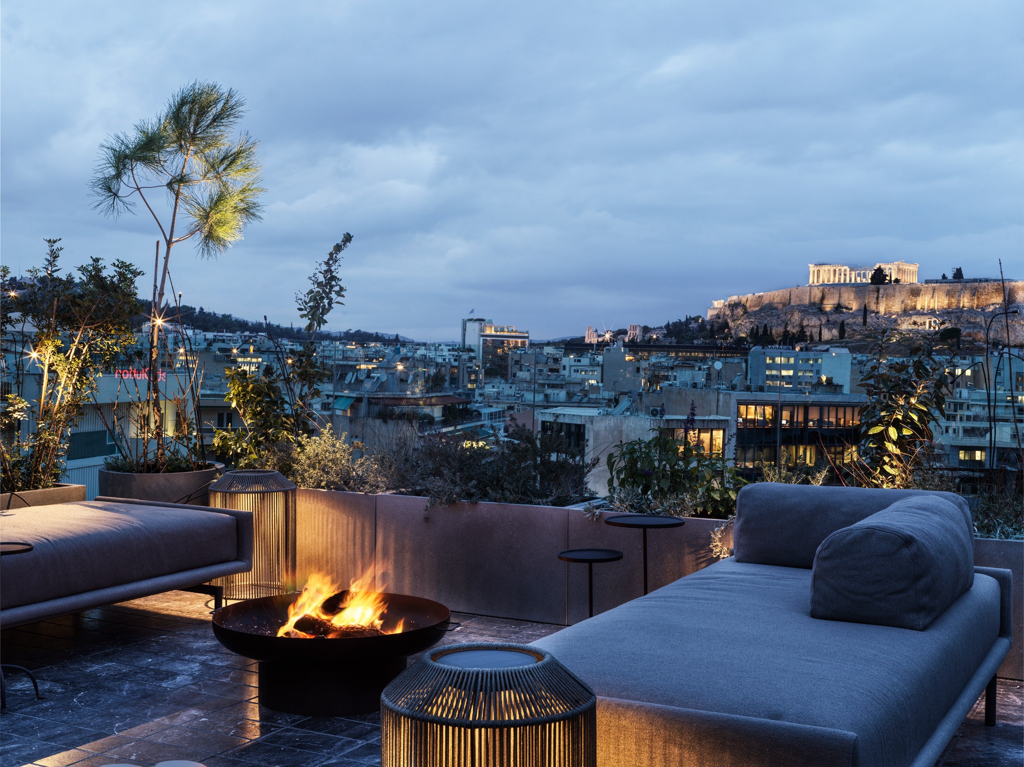 monastik hotel cozy outdoor setting caractere