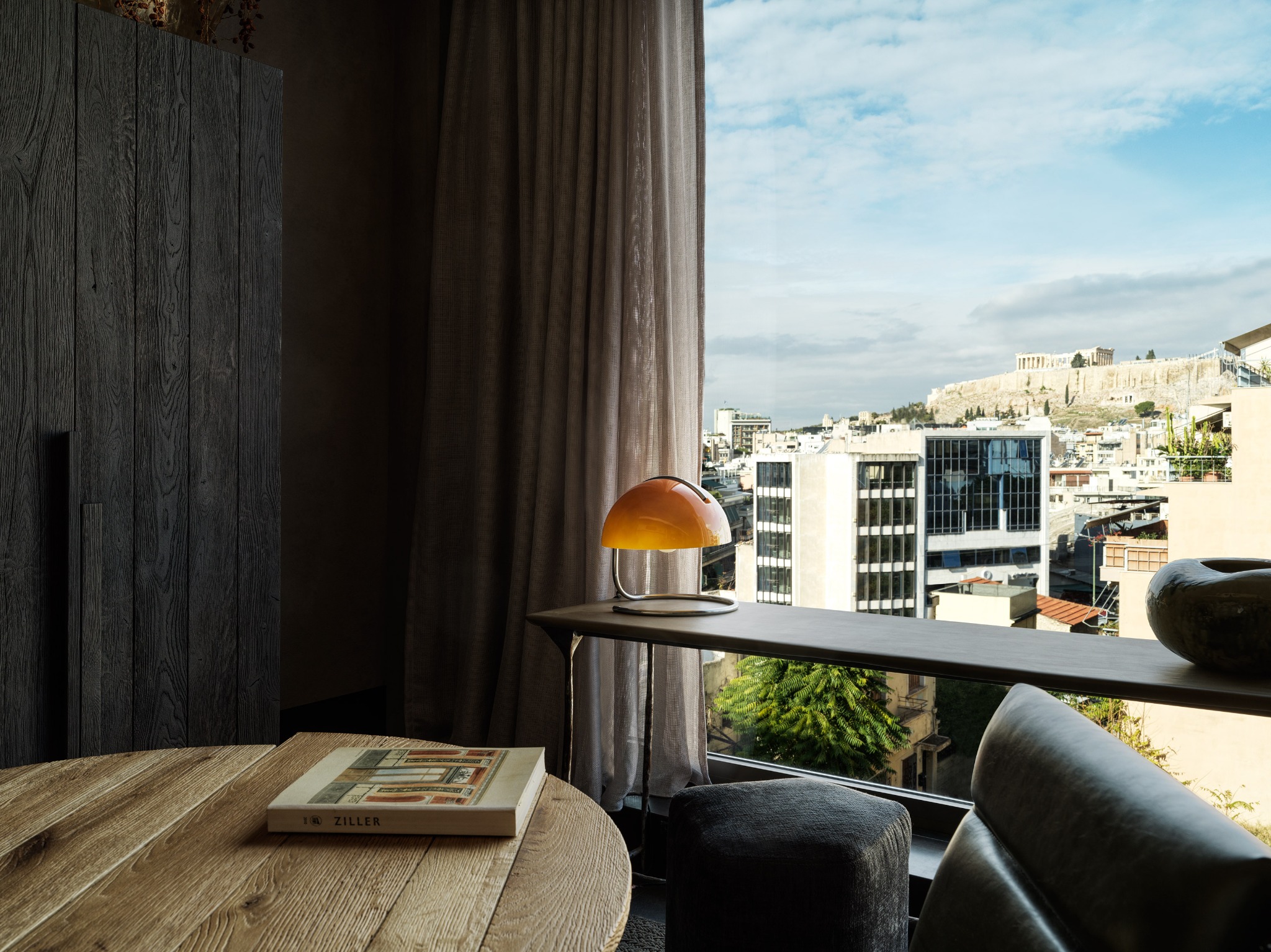 monastik living bureau met akropolis uitzicht caractere