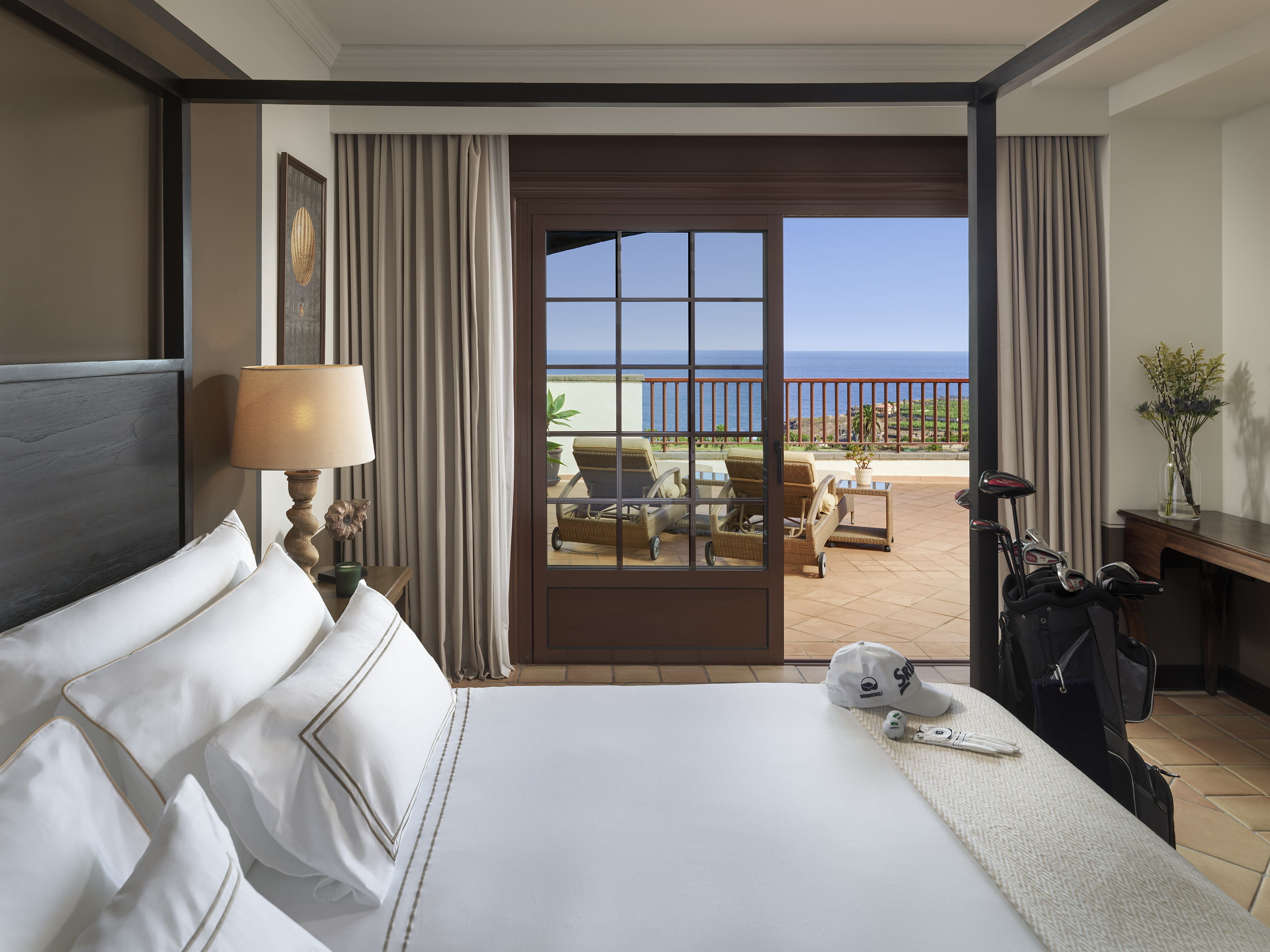 114bhaciendadelconde meliacollection suite sea view bedroom