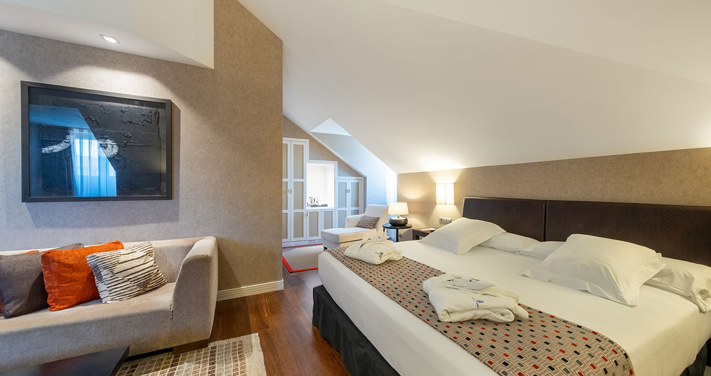 1 superior room
