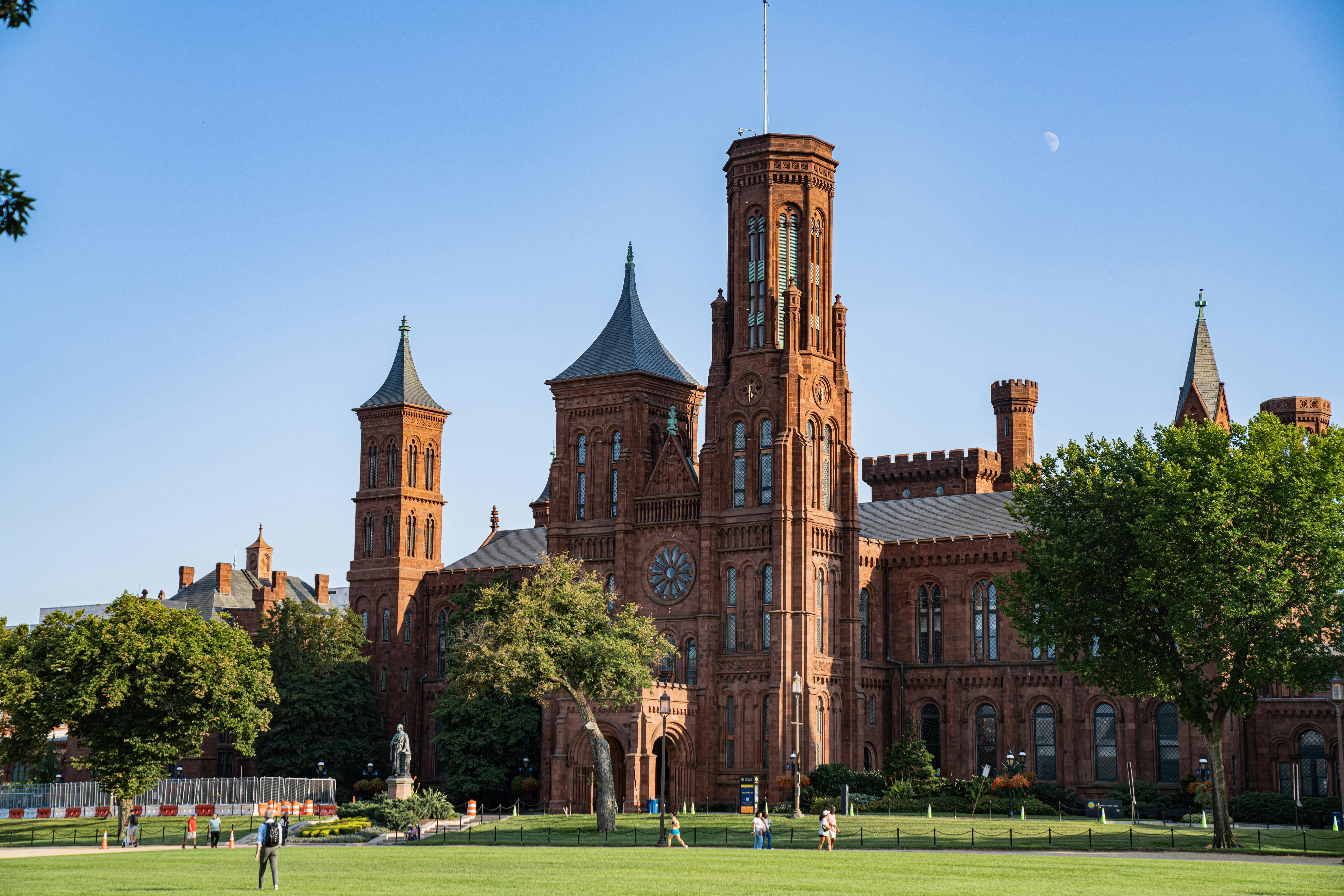smithsonian institution