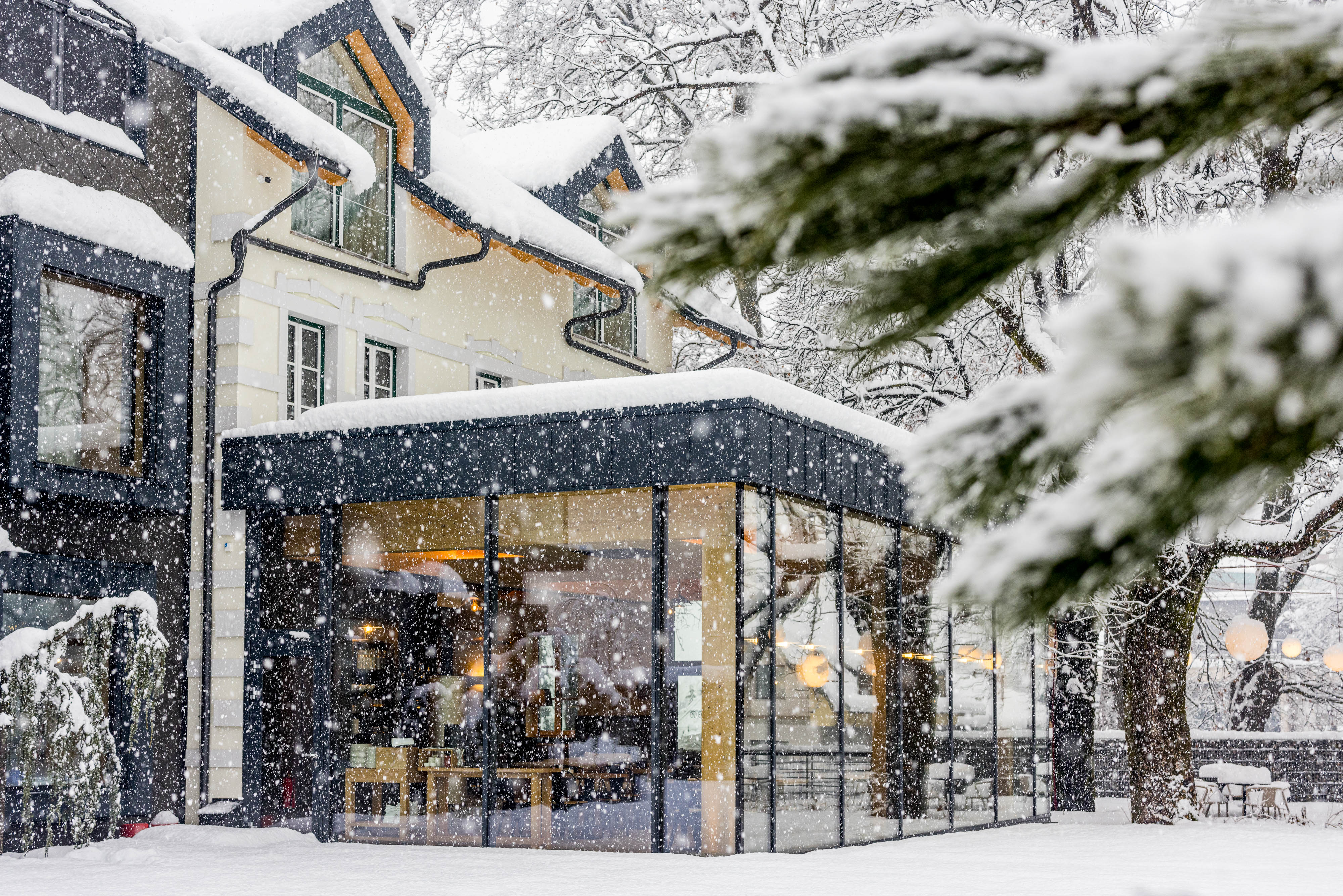 sunrose 7 heritage boutique hotel bohinj winter 9253