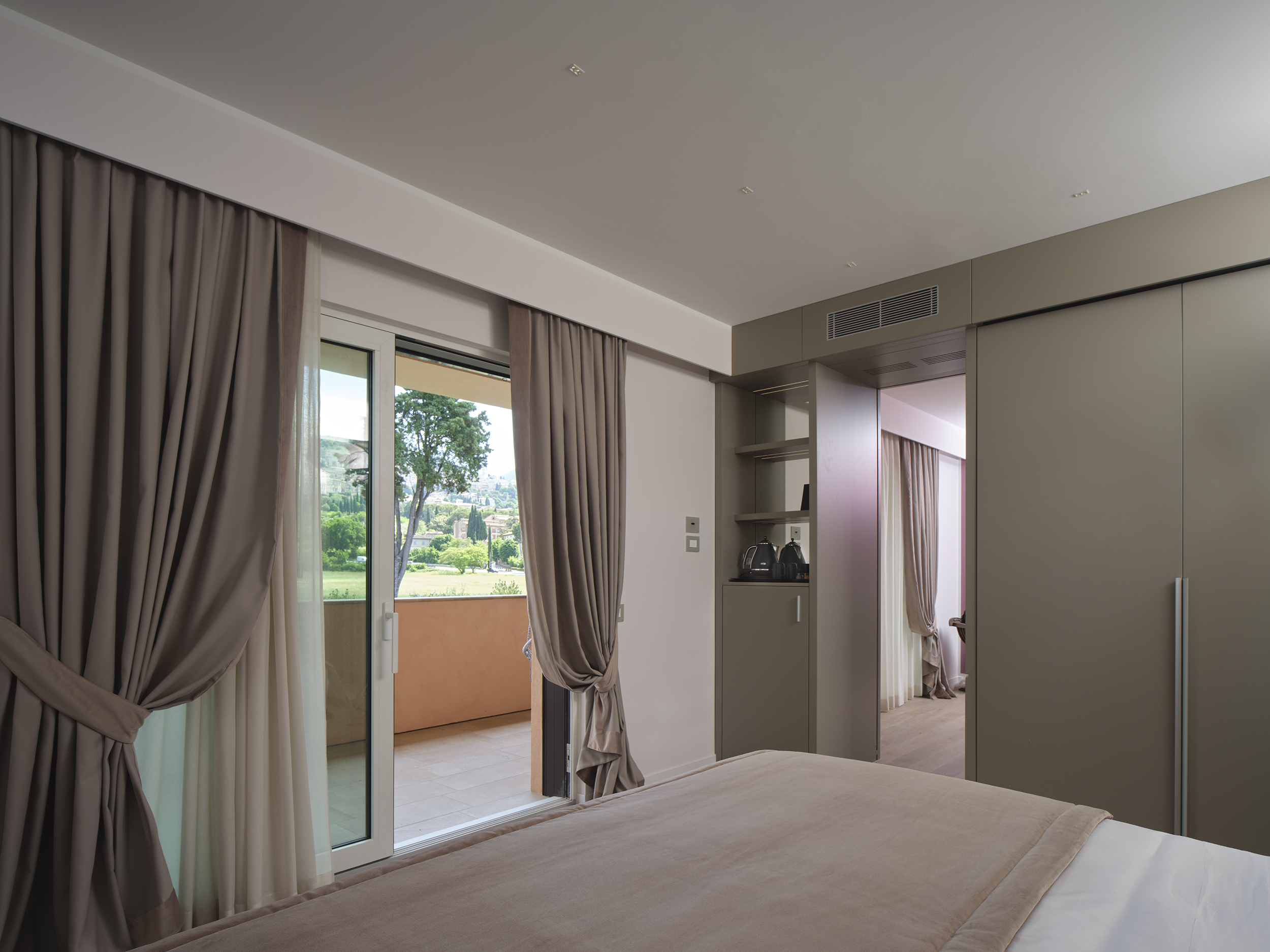 ascesi resort 19 05 20259674