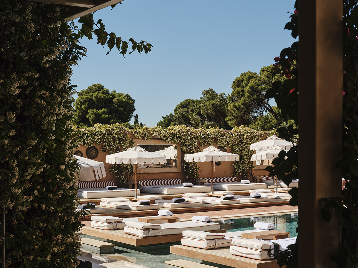 the margi pool outdoor 4