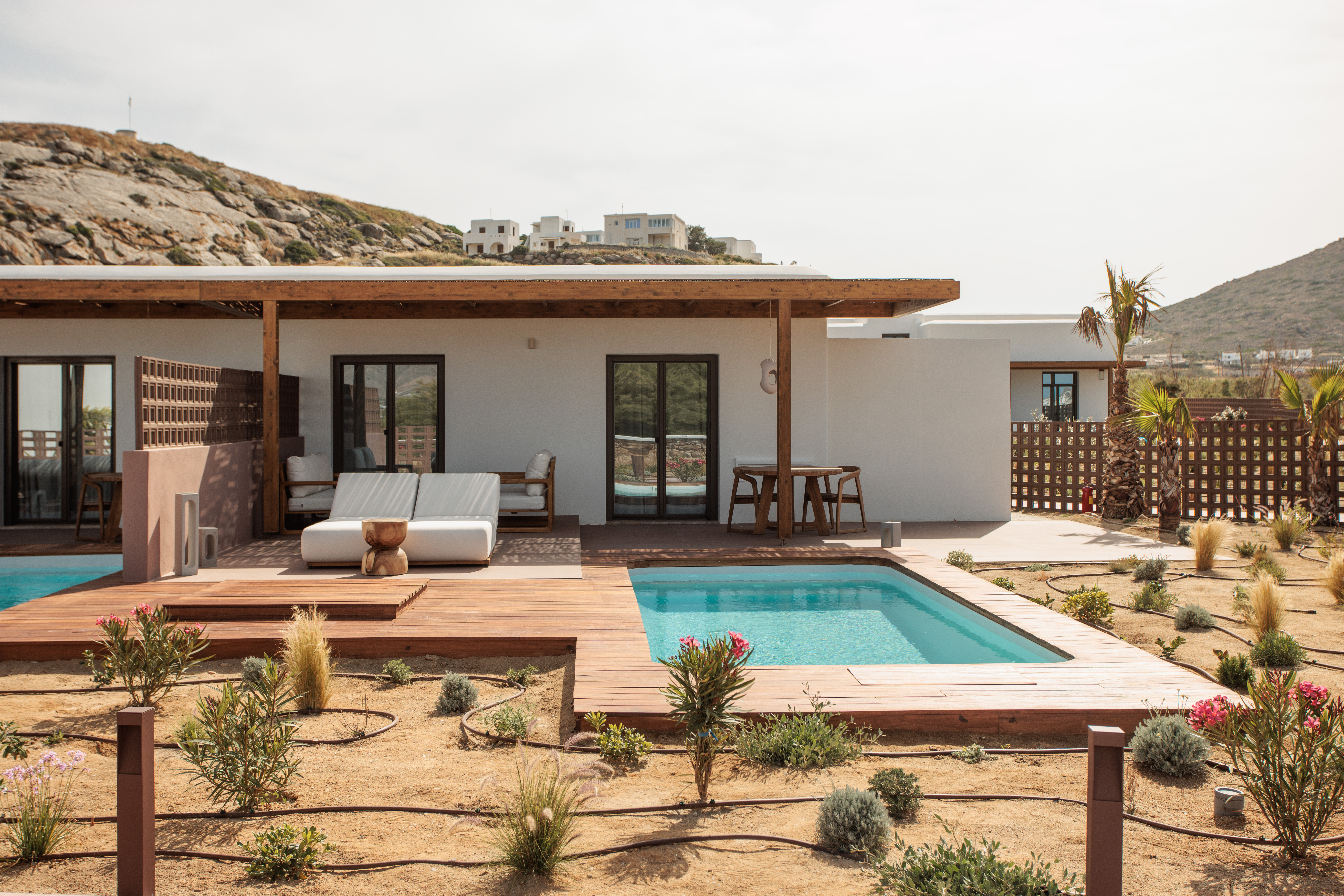 η above laguna coast resort 4 209