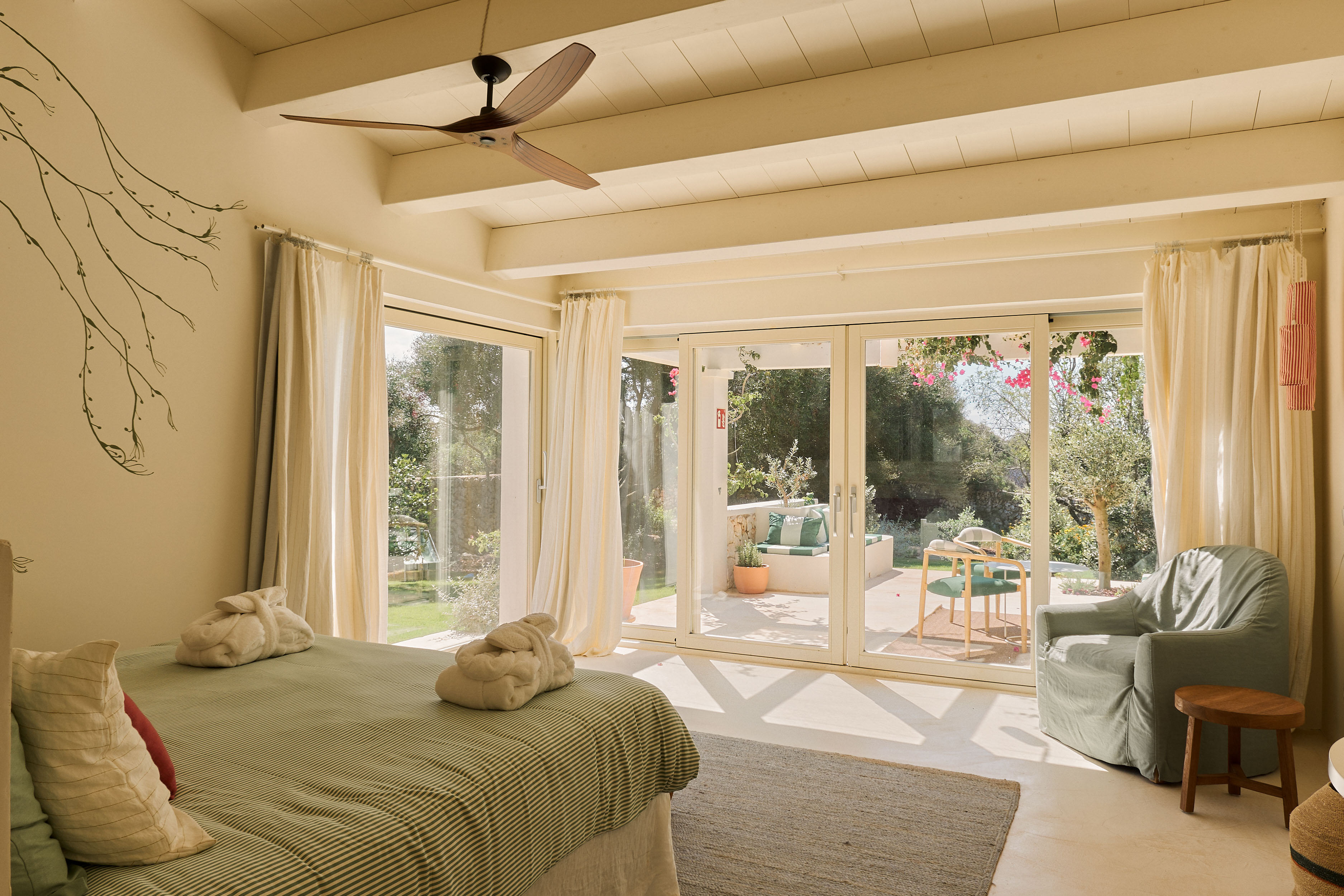 morvedra nou morvedra signature interior