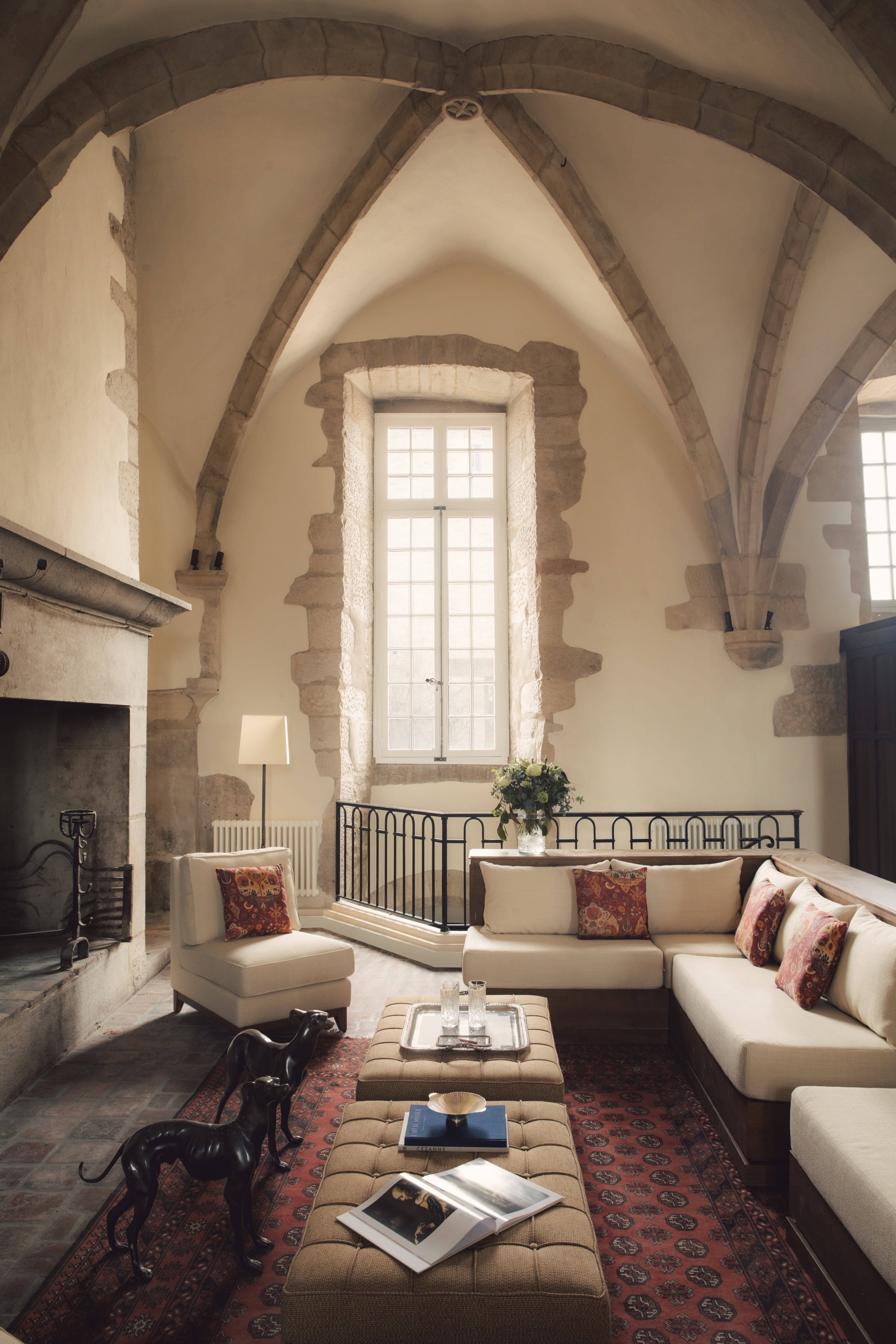 lessourcesdevougeot lobby  jules focone 4