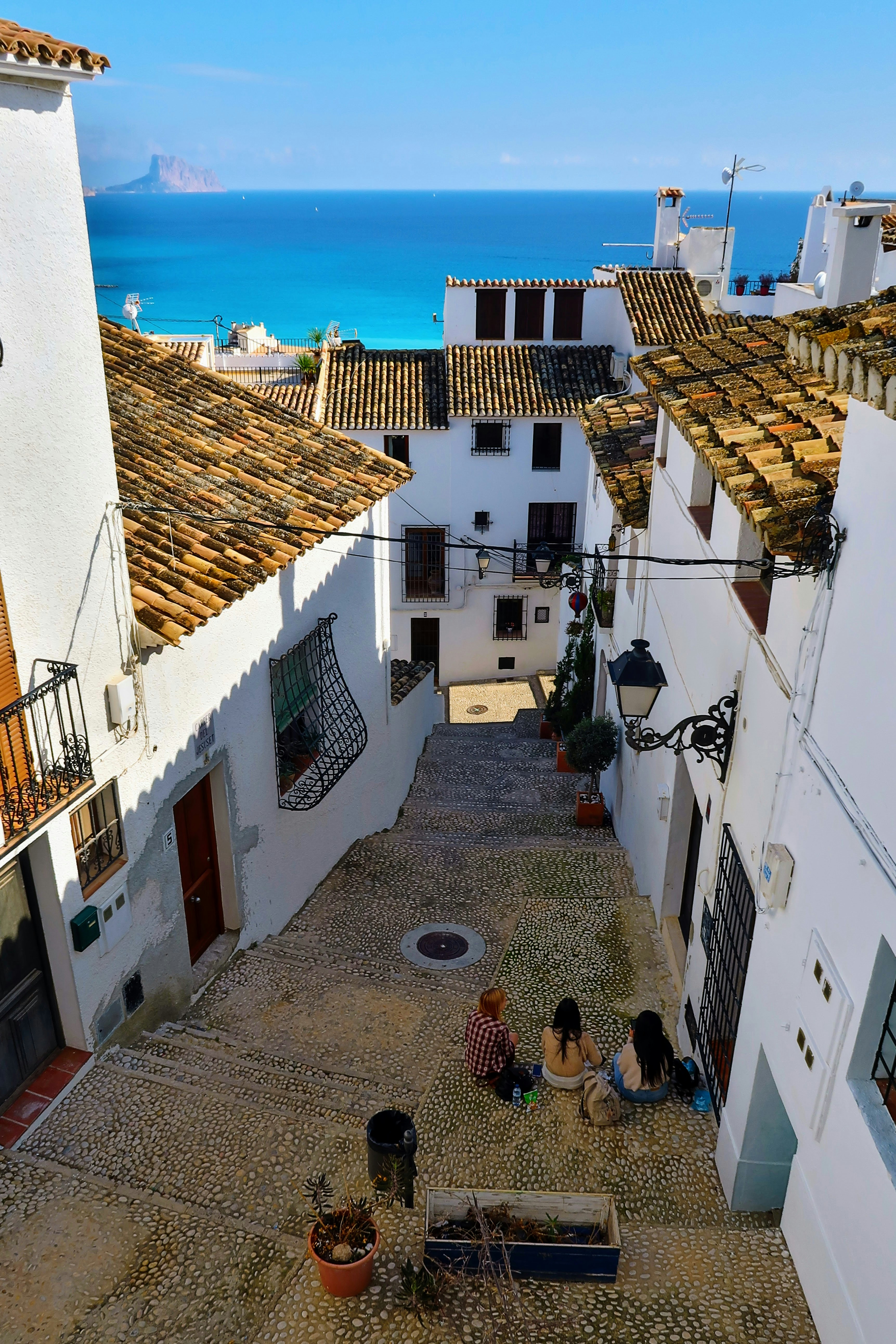 alejandro hikari pksfoluph6e unsplash