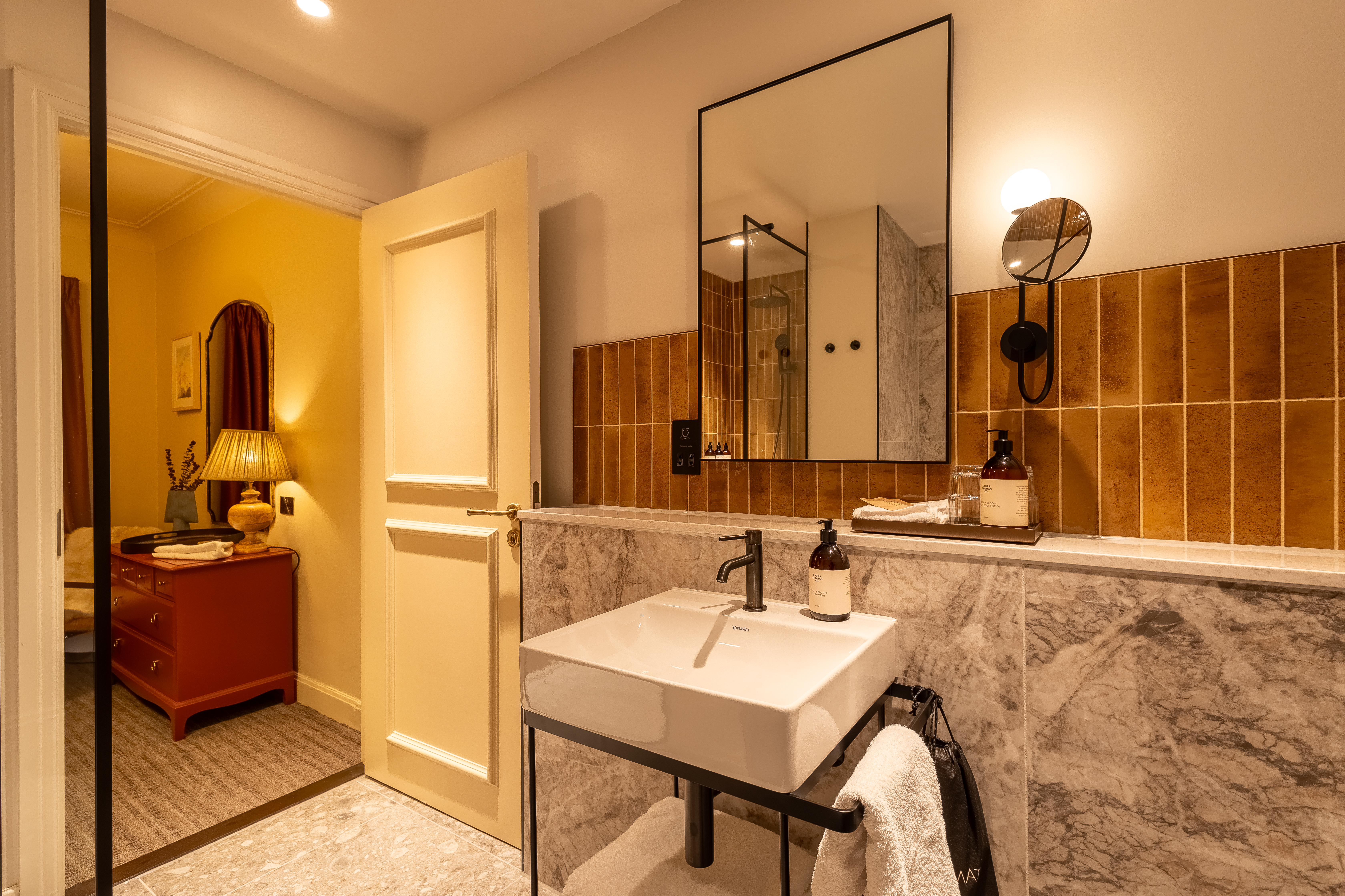 pinewood suite 3