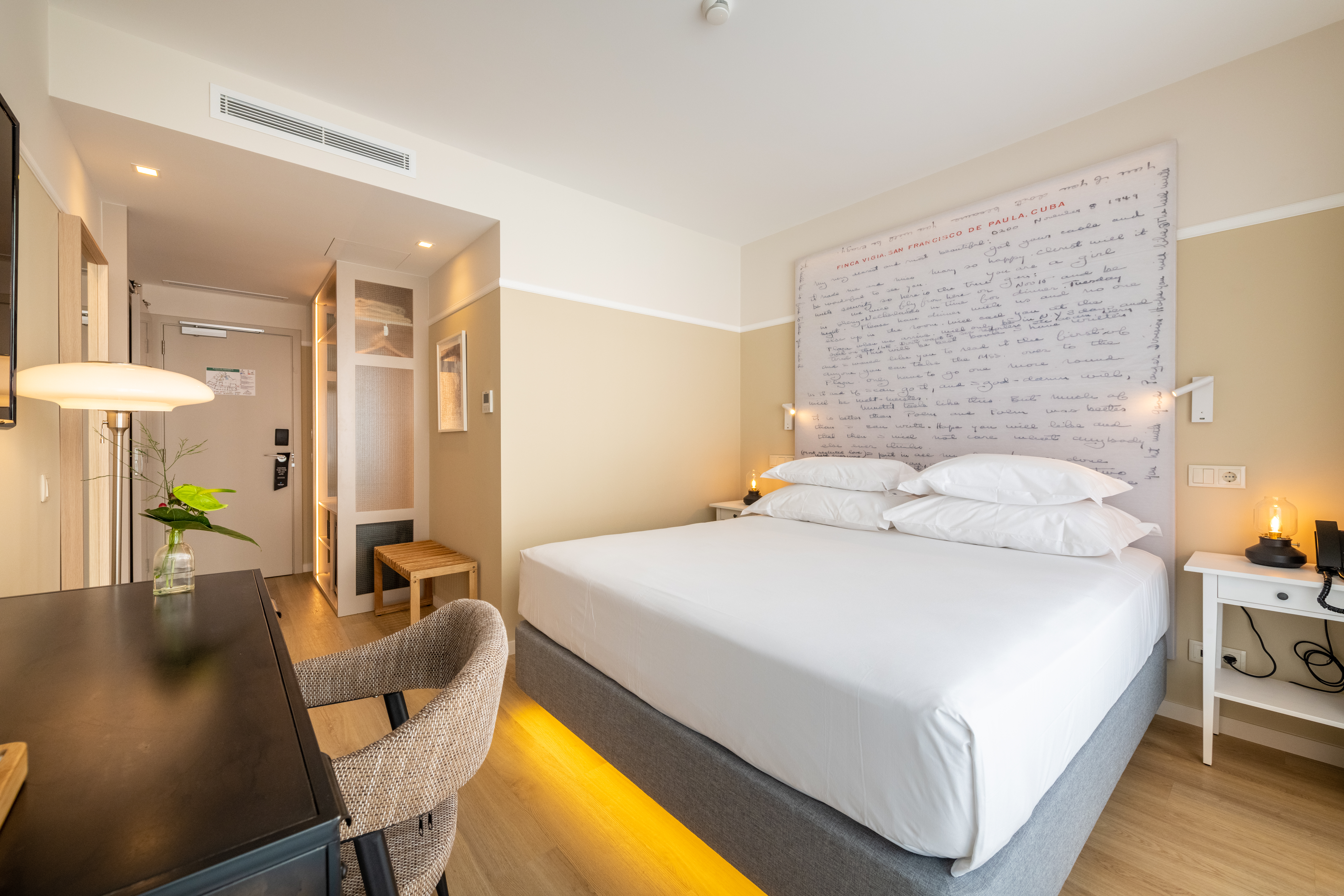 pestanafishermanvillage superiorroom 4