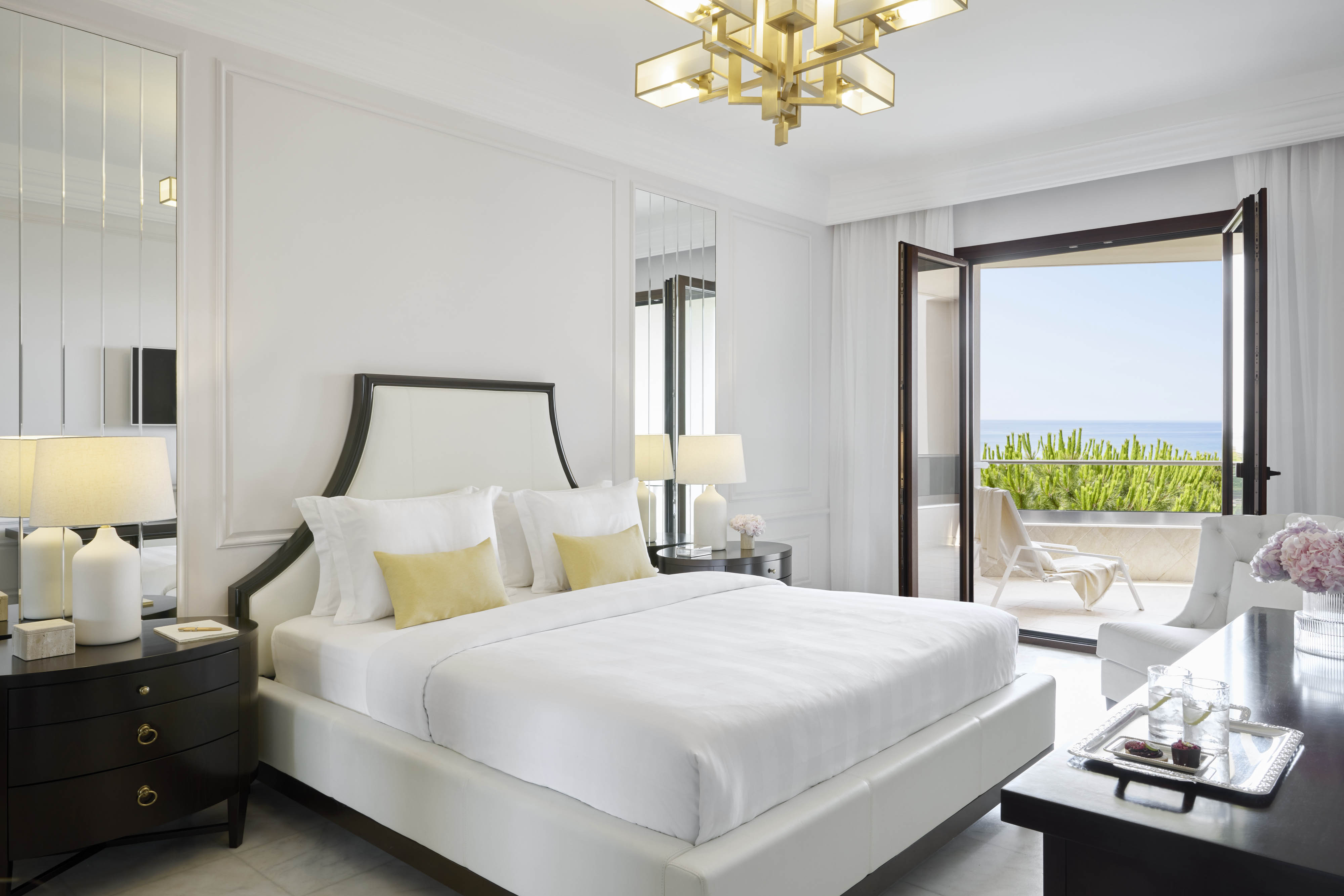 3 pomegranate suite one bedroom sea view bedroom