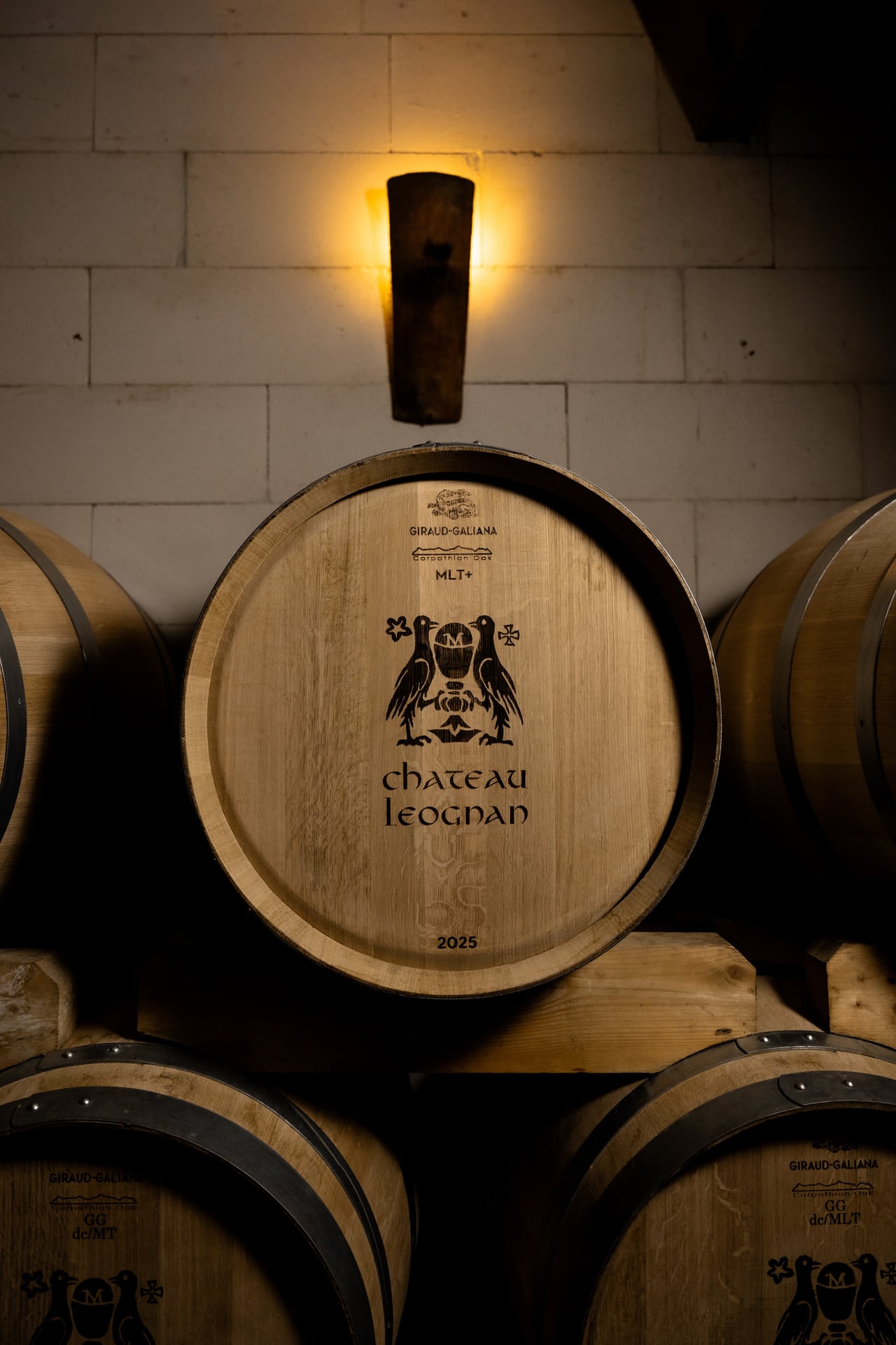 chai barrique chateau leognan credit venezance