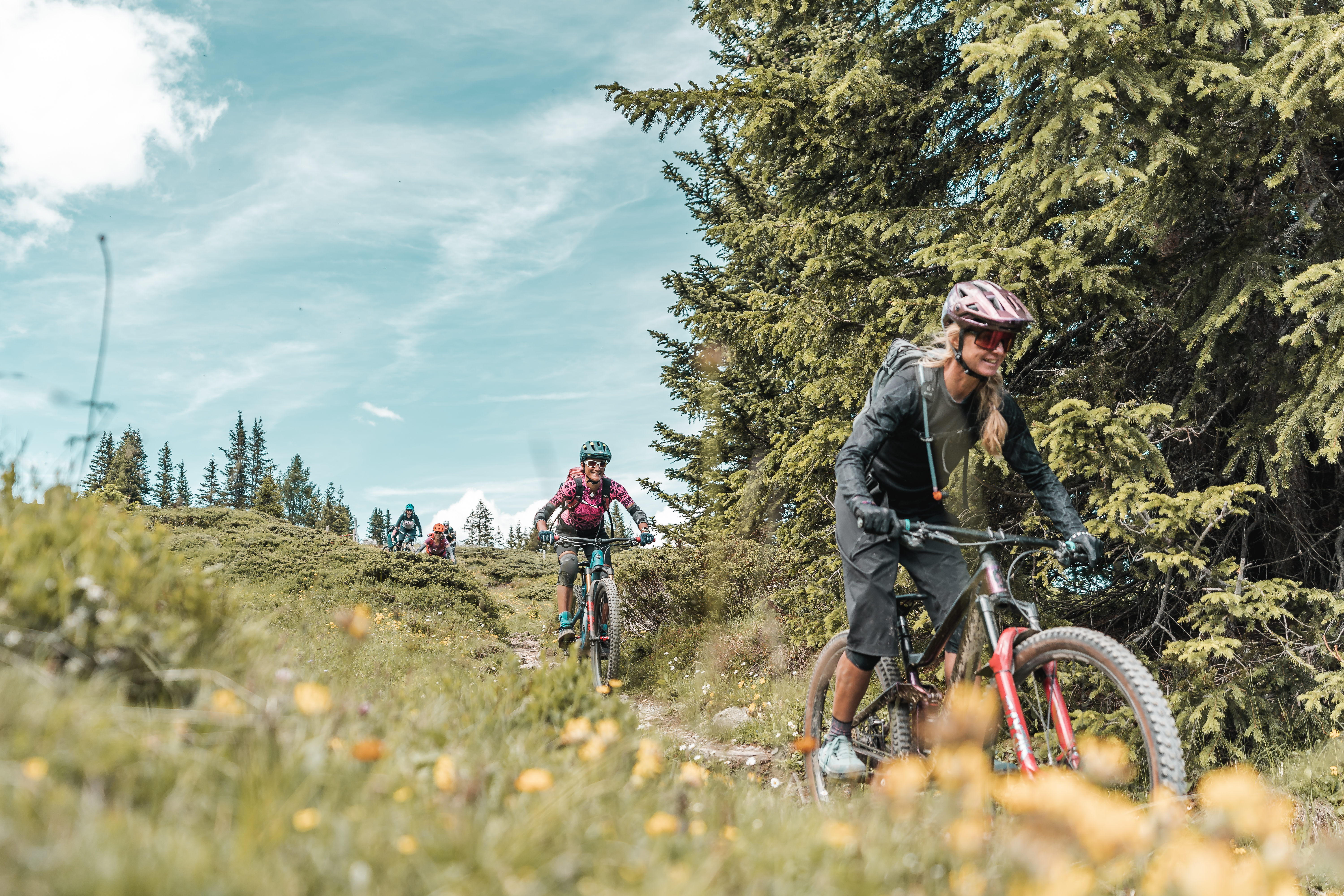 vha anlaesse woman trailcamp arosa 2021 37