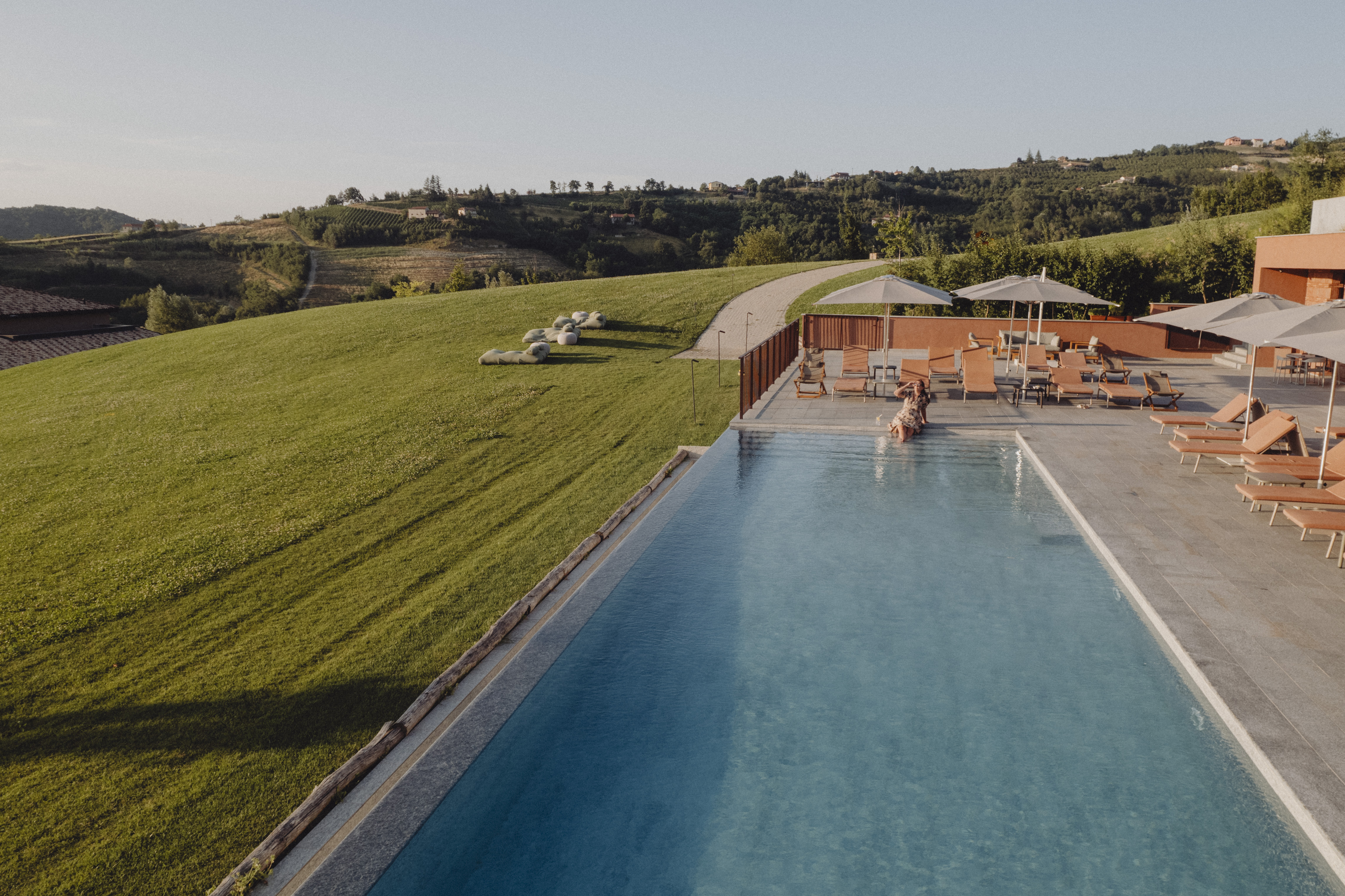 wellness carousel pool