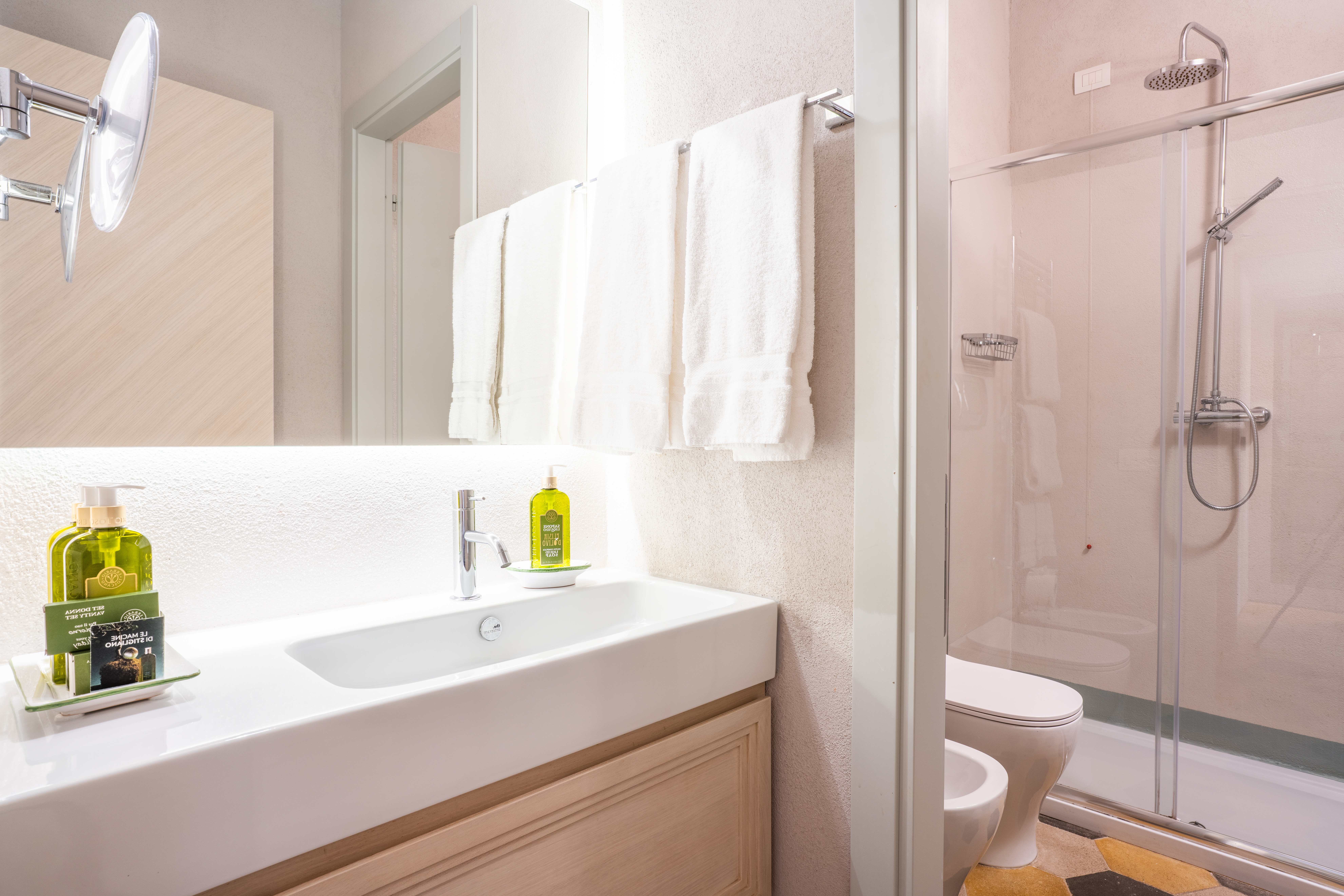 cam 2 bagno