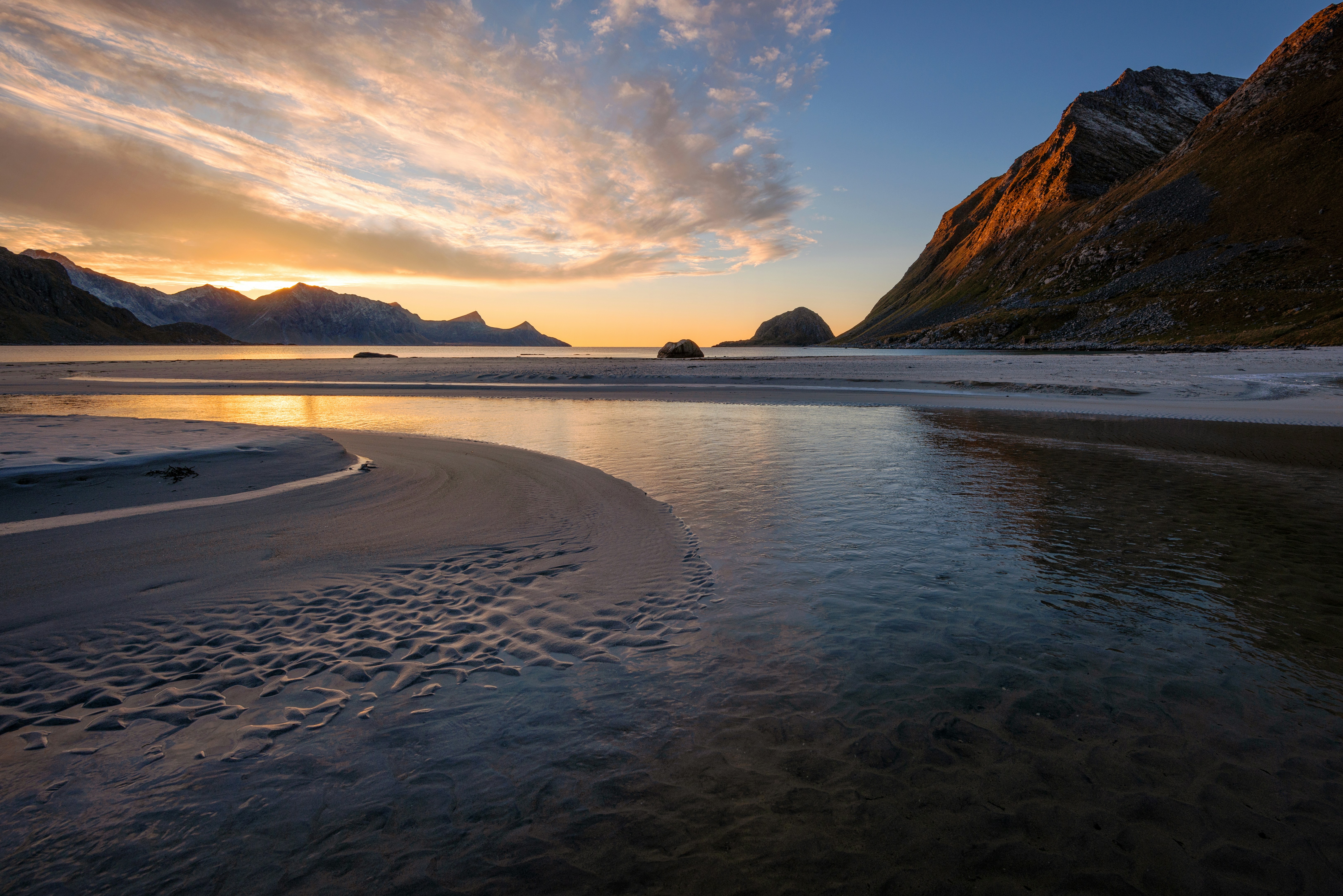 federico bottos vbx4qm qr w unsplash