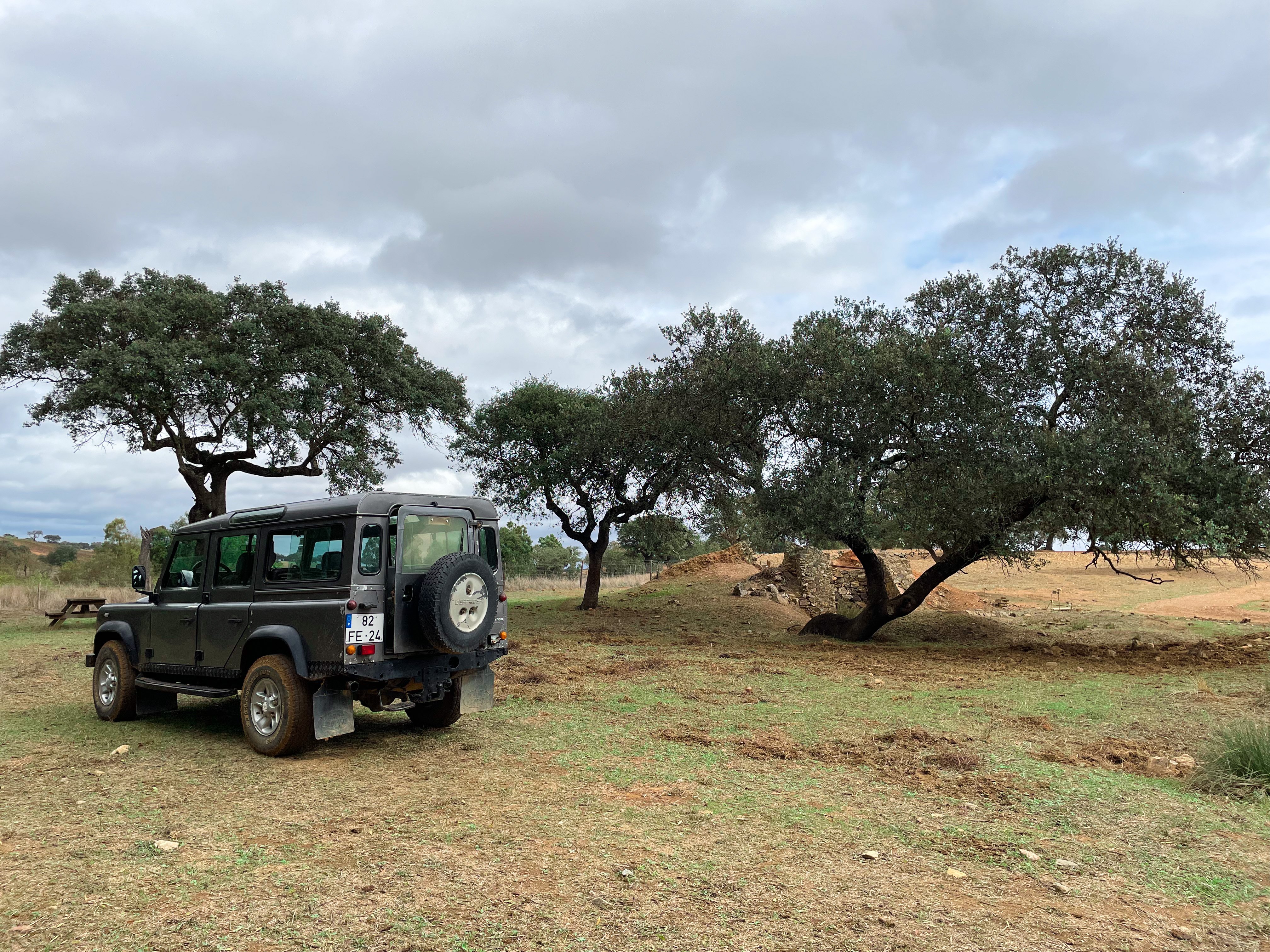 jeep en boom alentejo portugal
