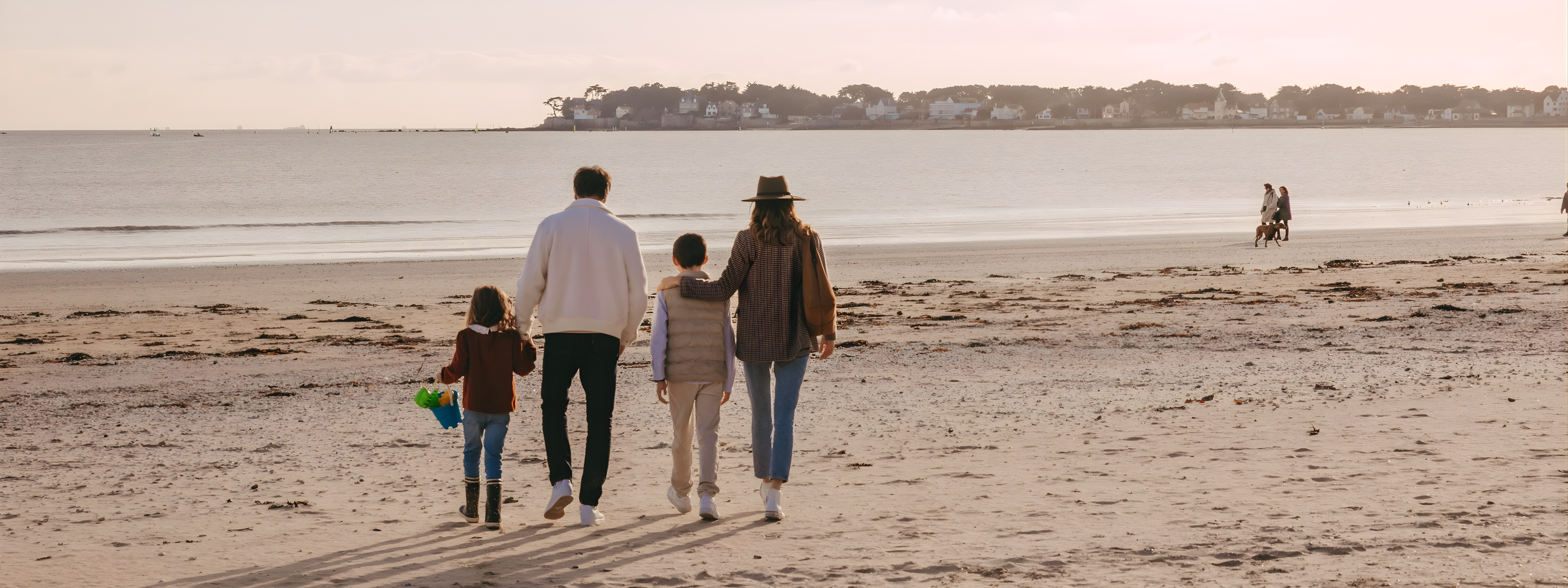 Voyager avec Caractère pendant les vacances scolaires